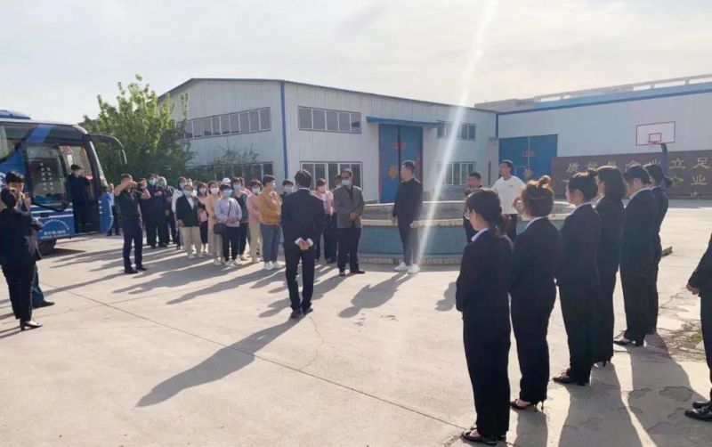 推動(dòng)養(yǎng)殖行業(yè)綠色健康發(fā)展丨河北省各級(jí)領(lǐng)導(dǎo)、養(yǎng)殖單位和逸凡蔚嵐生物科技蒞臨我司調(diào)研