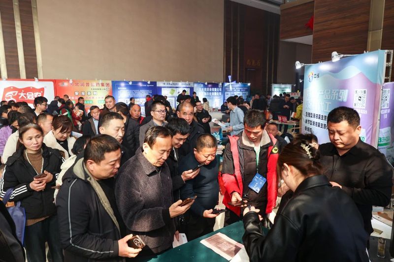 共聚菏澤 | 卓一牧業(yè)熱烈祝賀2025中國(guó)家禽養(yǎng)殖大會(huì)圓滿閉幕！